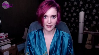 Instruction on jerking off from a Russian girl in English